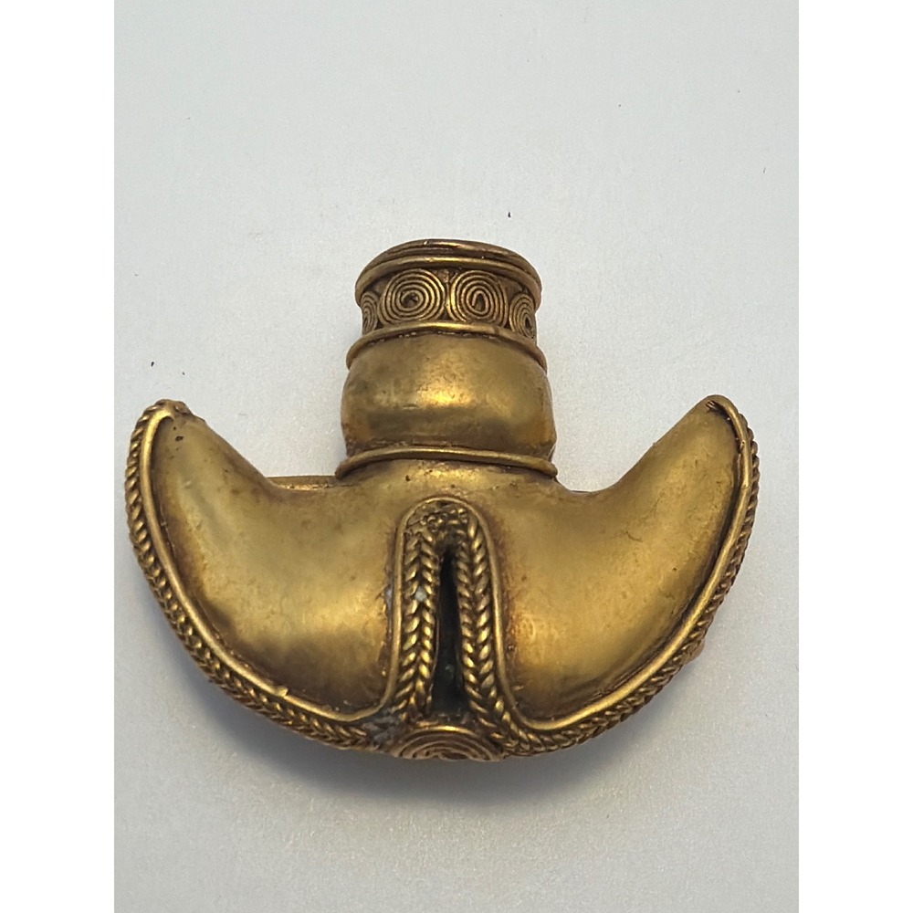 Vintage Gold Tone Ornate Crescent Belt Buckle Slide Filigree Statement Accessory
